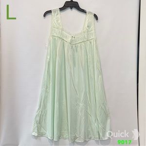 NWT Light Green Sleeveless Dolly Nightgown